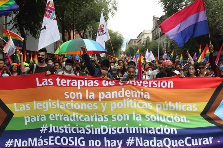 Así se vivió la Marcha del Orgullo LGBT en CDMX: FOTOS