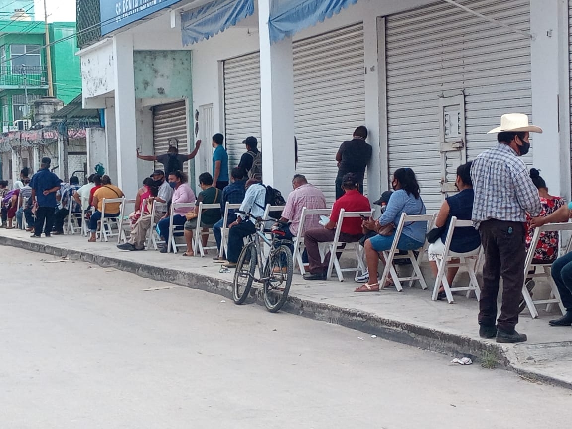 Inicia pago de apoyos a personas discapacitadas y adultos mayores en Escárcega, Campeche