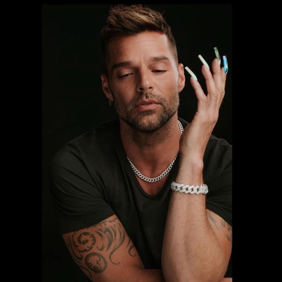 Ricky Martin relata sobre su experiencia de intolerancia sobre su orientación sexual
