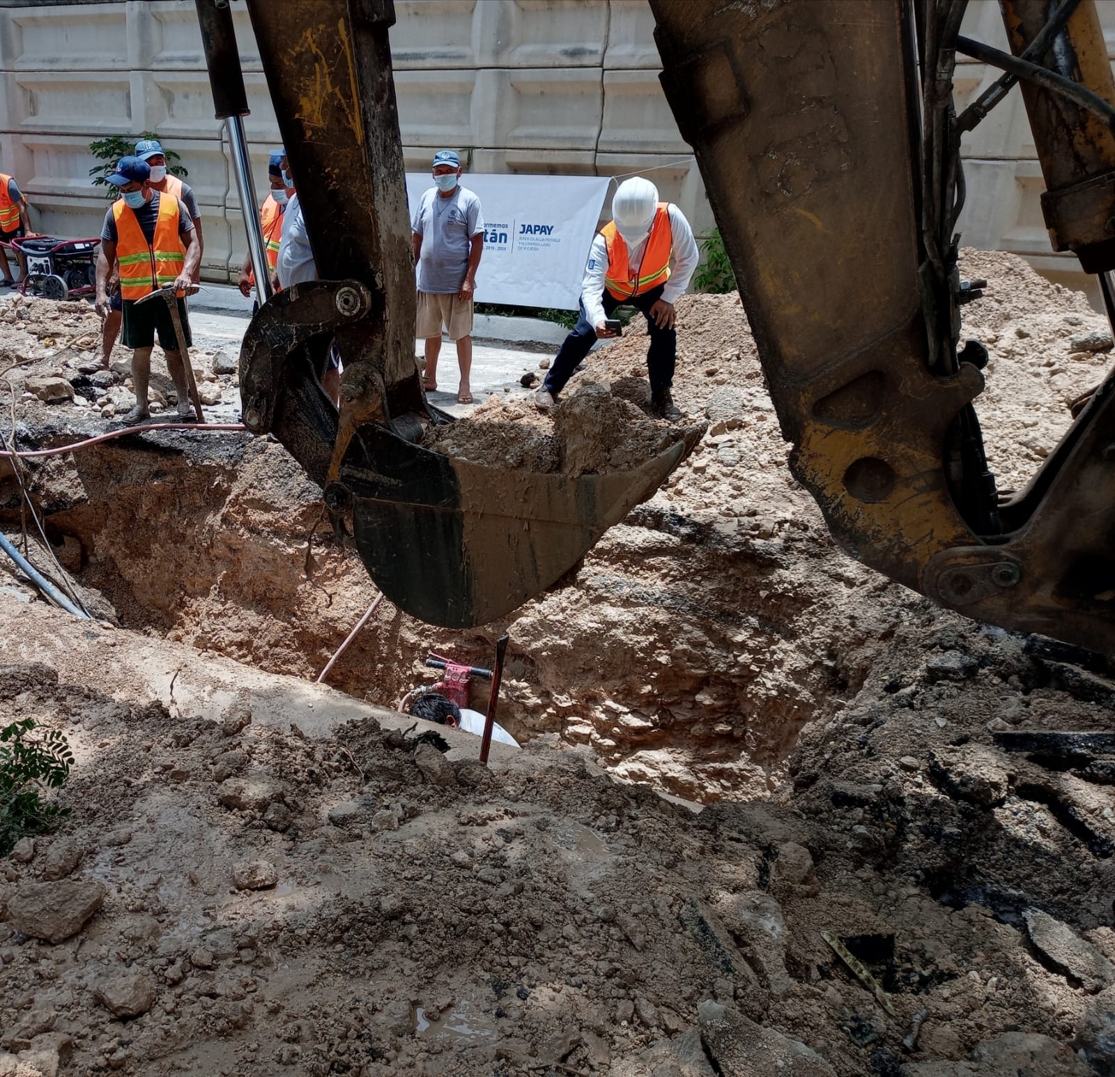 Japay concluye trabajos de reparación que dejaron sin agua a 100 familias de Mérida
