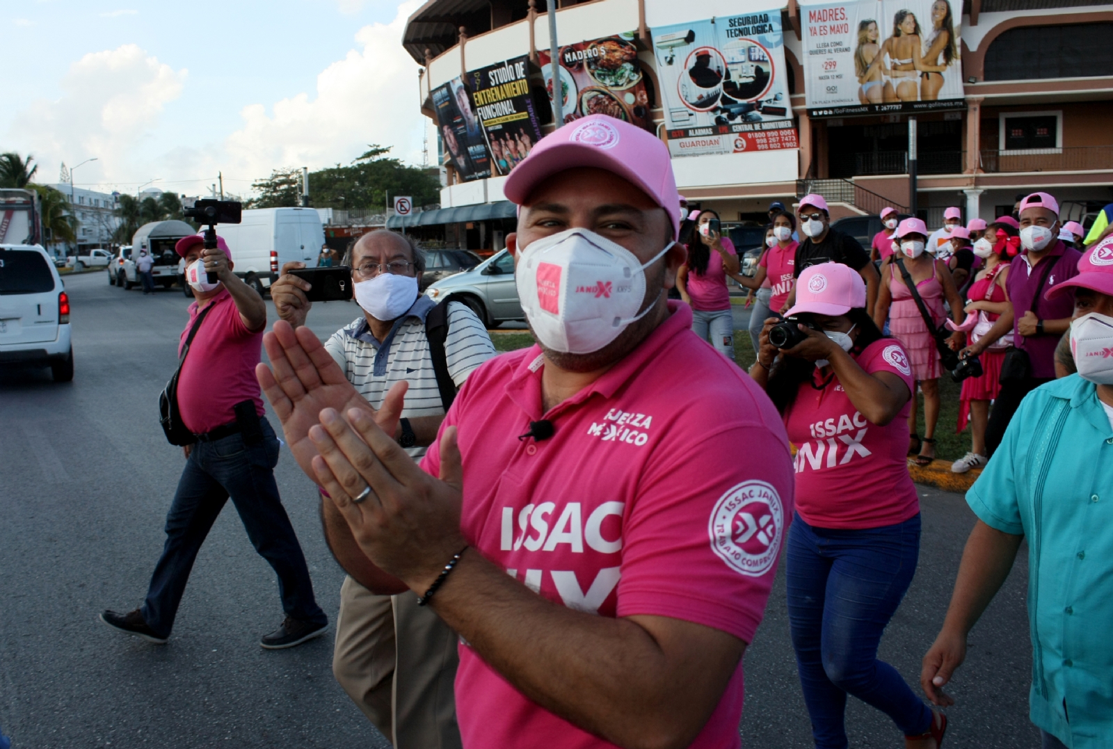 Elecciones Quintana Roo: Sancionan a Issac Janix por violencia de género