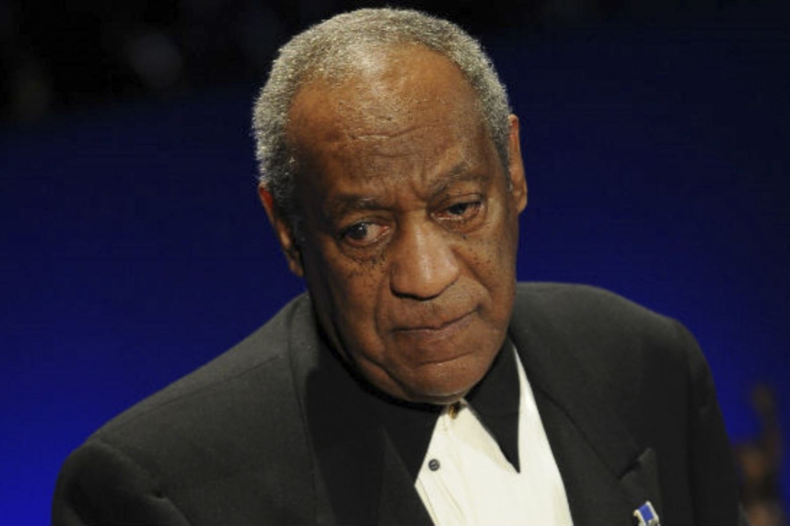 Tribunal de Pensilvania anula condena de Bill Cosby por agresión sexual