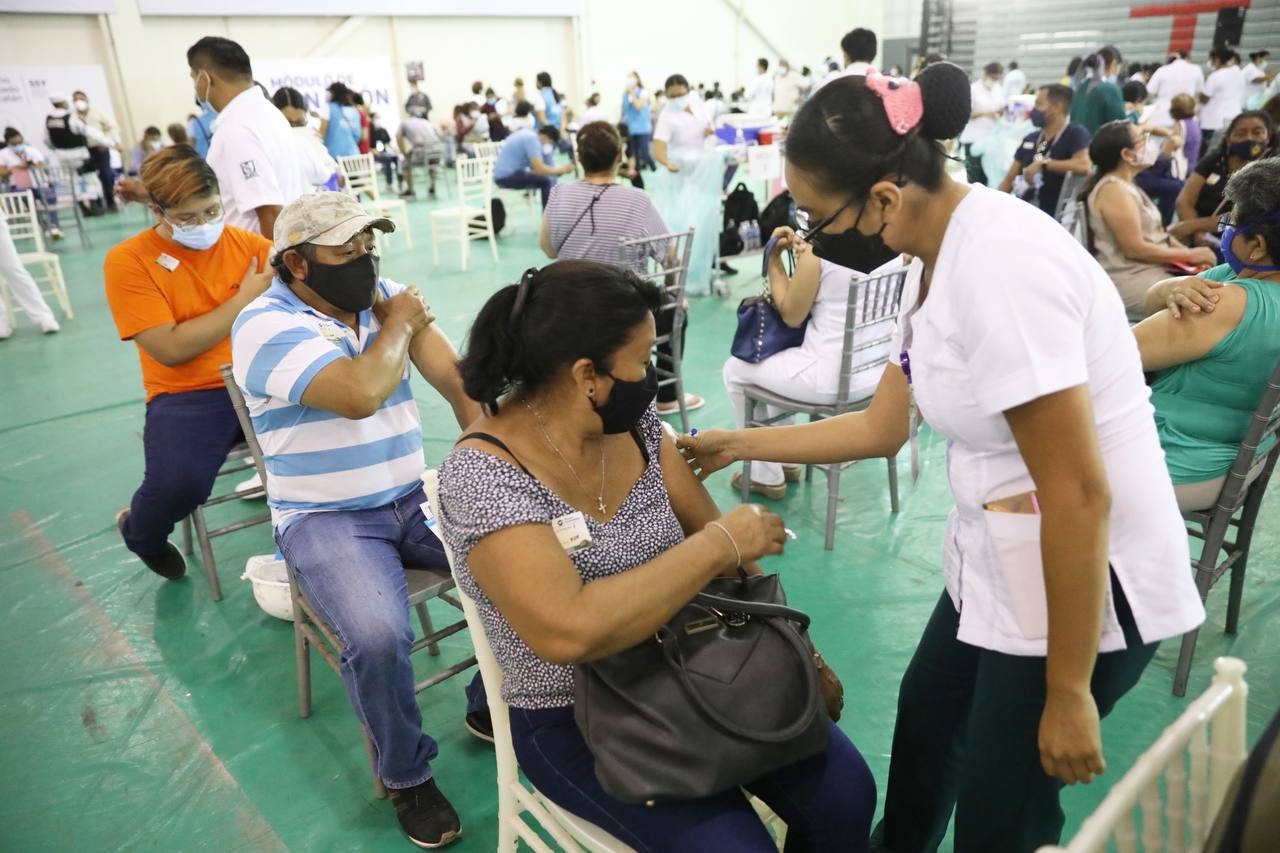 Vacuna contra el COVID-19 en Yucatán: Más de 30 mil personas han recibido el antígeno
