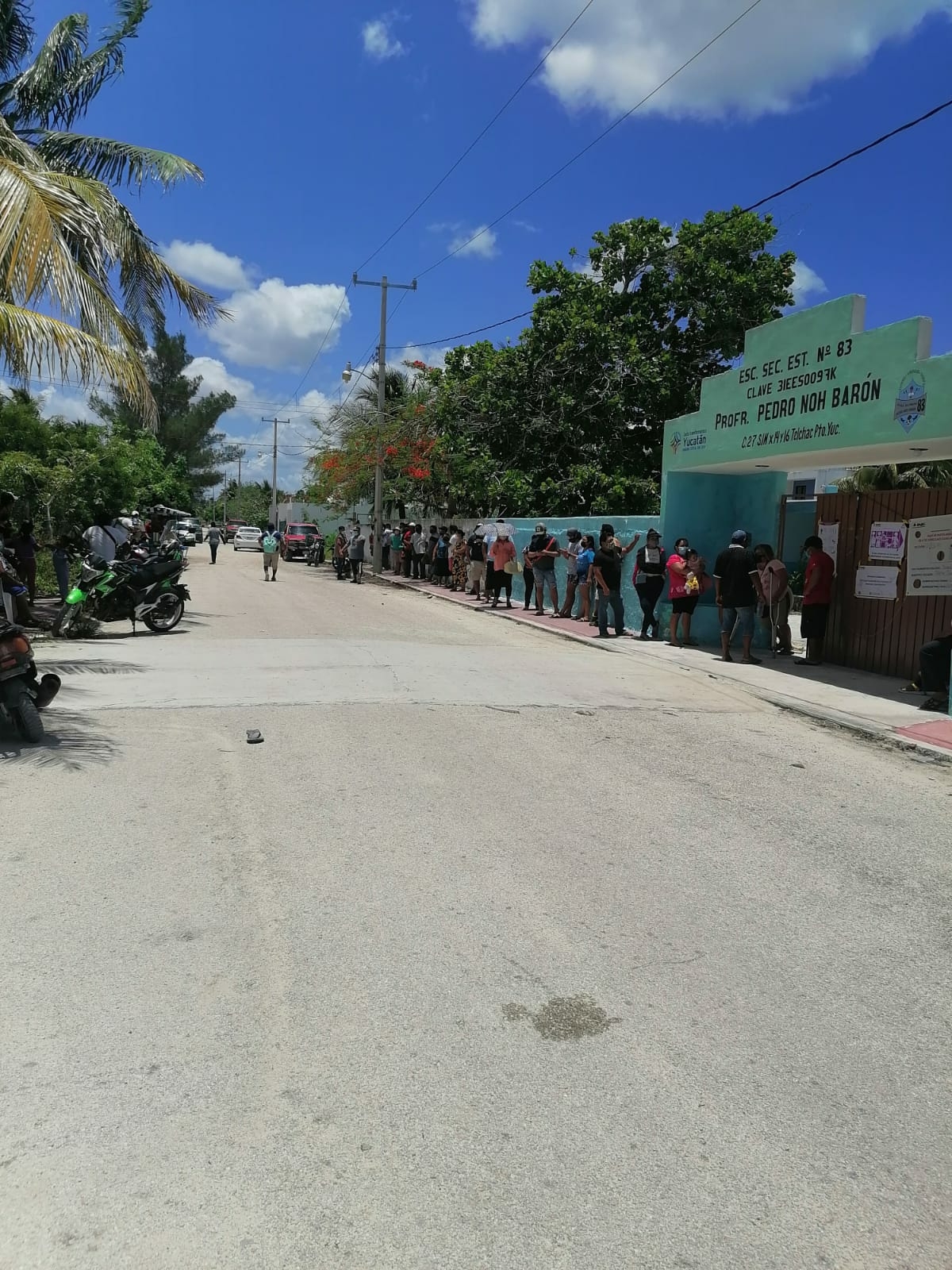 Retiran a simpatizantes de casillas por promover el voto en Dzemul, Yucatán