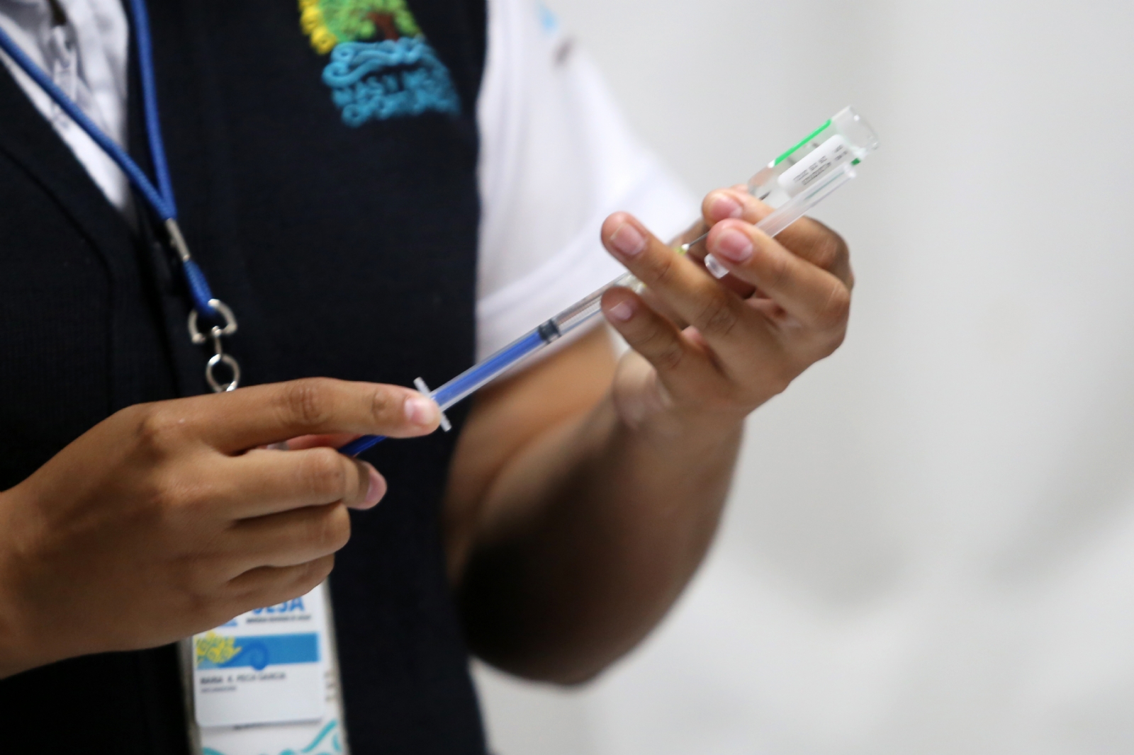 Esta es la vacuna anticovid que le tocará a personas de 30 a 39 años en México