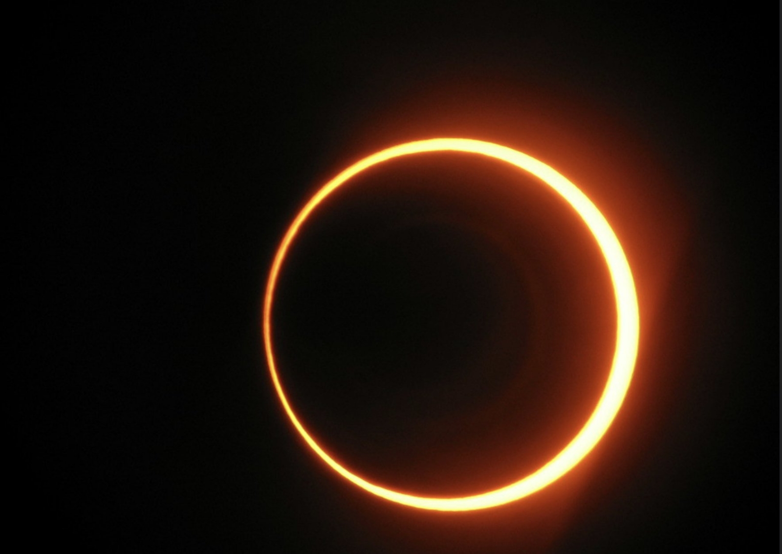 Se aconseja seguir recomendaciones para observar el eclipse de manera segura