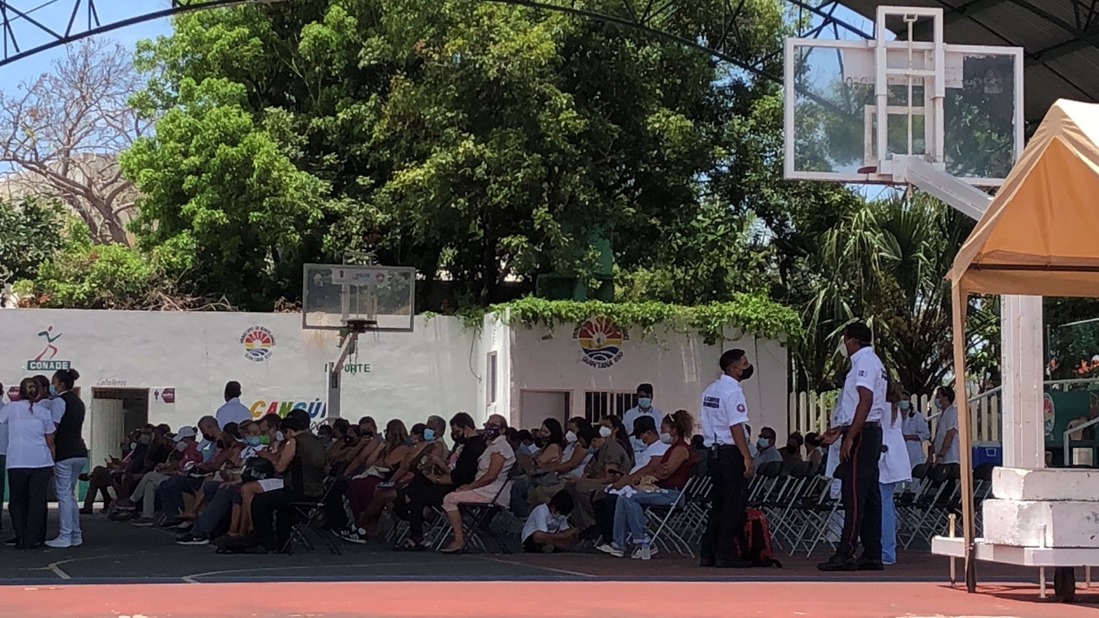 Extienden jornada de vacunación para personas de 30 a 39 años en Cancún