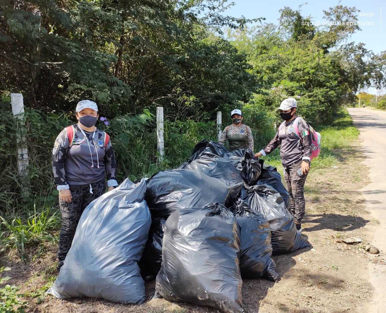 Agrupación limpia basureros clandestinos en Tekax, Yucatán