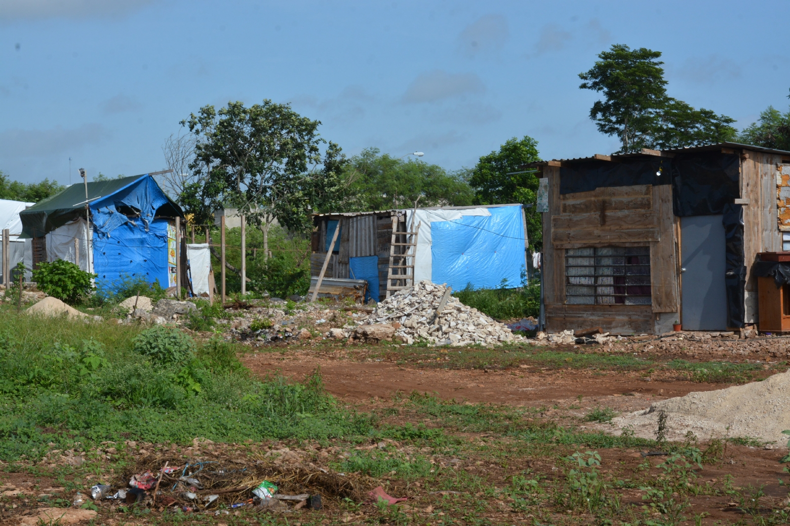 Mérida: Familias de asentamientos irregulares 'sufren' para completar el gasto del hogar