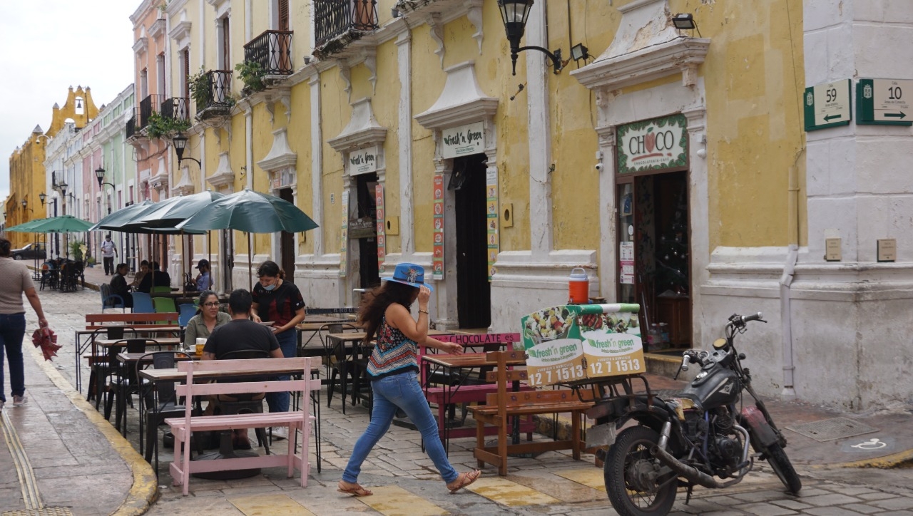 Comerciantes buscan aumentar el número de aforo permitido en Campeche