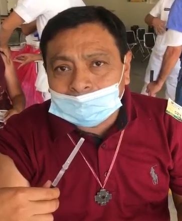 El líder Supremo Indígena Maya recibió su segunda dosis de la vacuna contra COVID-19