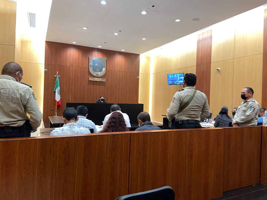 Los tres acusados fueron señalados por asesinar a Teresa Vega Cuellar y al oficial Raúl Adrián Cohuó
