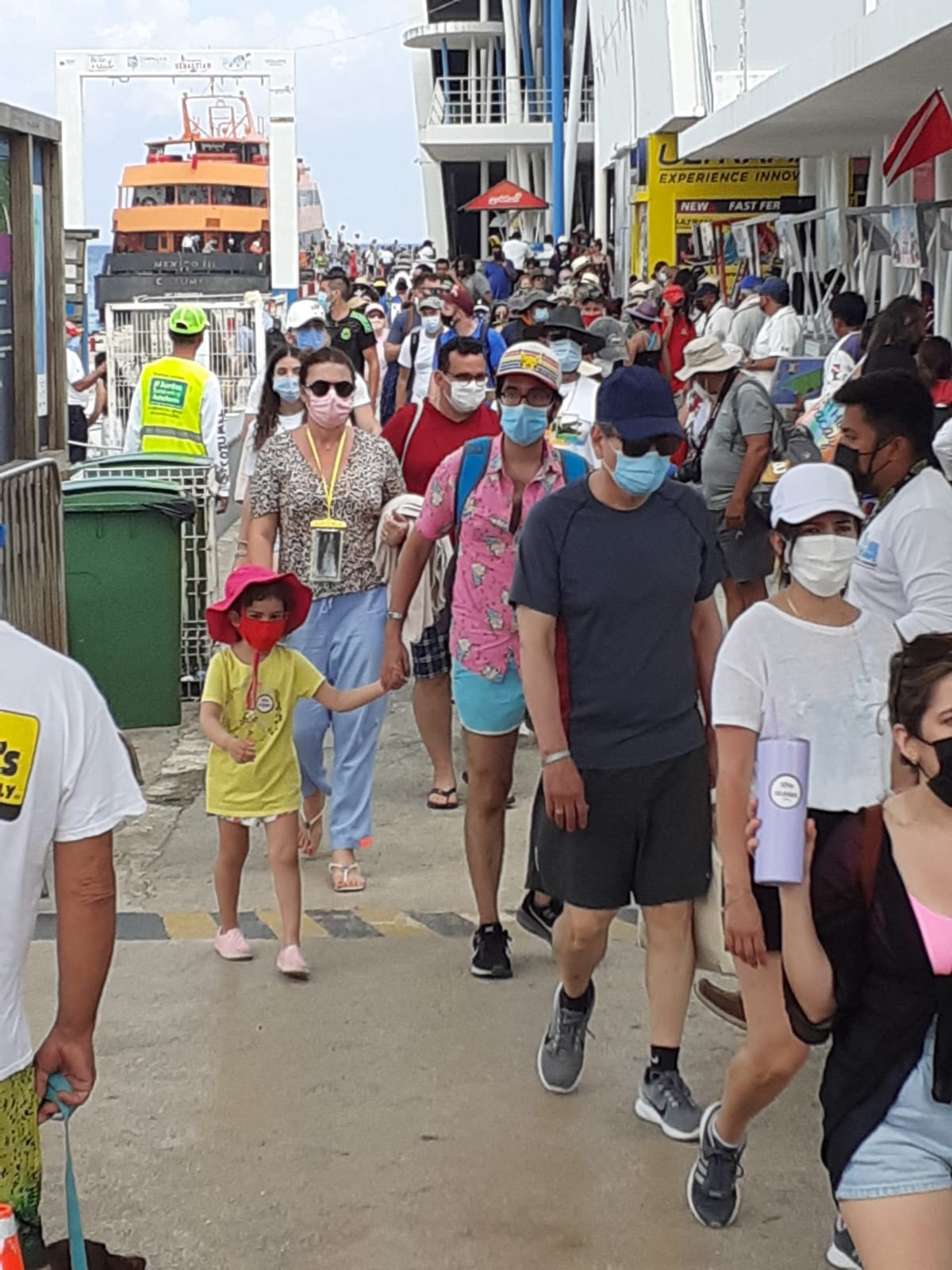 Más de mil 200 turistas visitan la isla de Cozumel, Quintana Roo