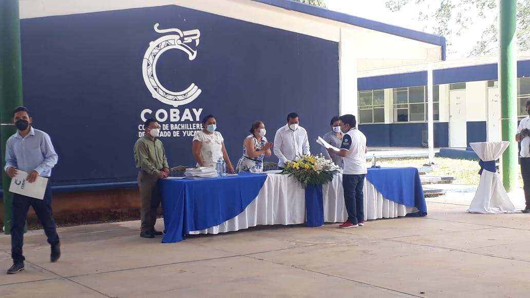 Segey suspende graduaciones en Yucatán por contagios de COVID-19