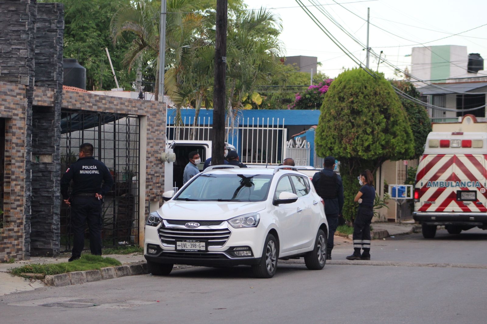 Motociclista asesina a balazos a conductor en la Región 507 de Cancún