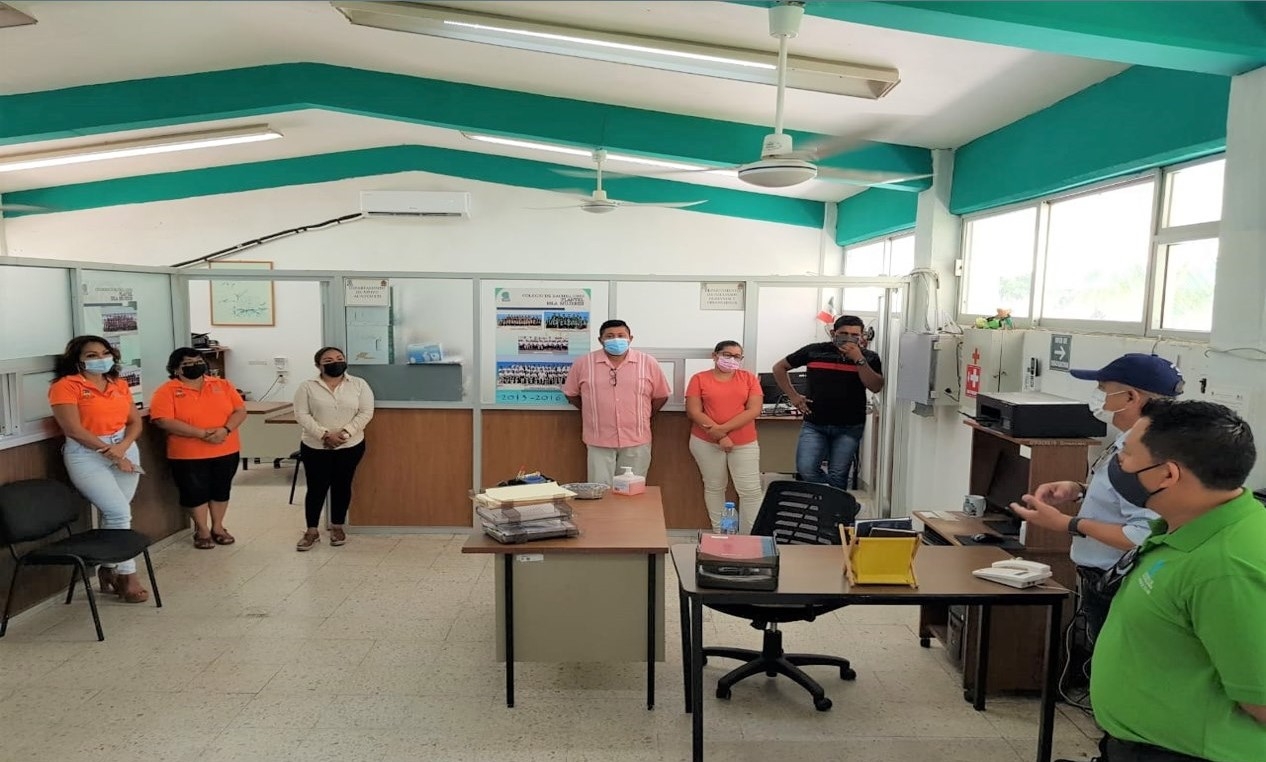 Trabajadores del Cobach en Quintana Roo rechazan reducción en pago de puntualidad
