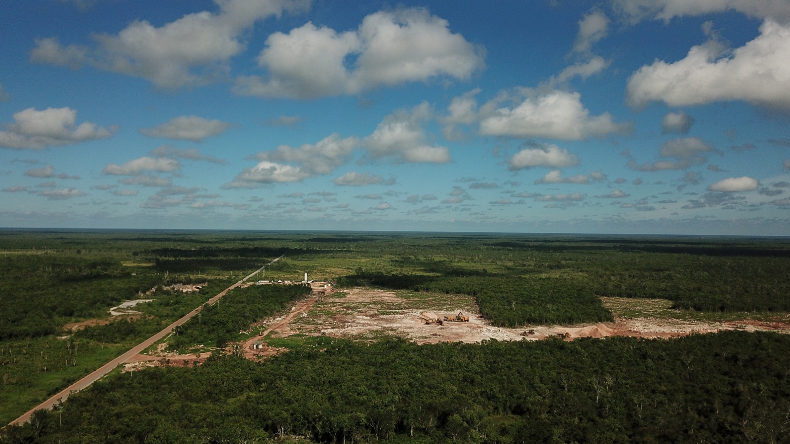 La Península de Yucatán está constituida de rocas calizas, que se afectan por el desarrollo urbano, dijo el especialista