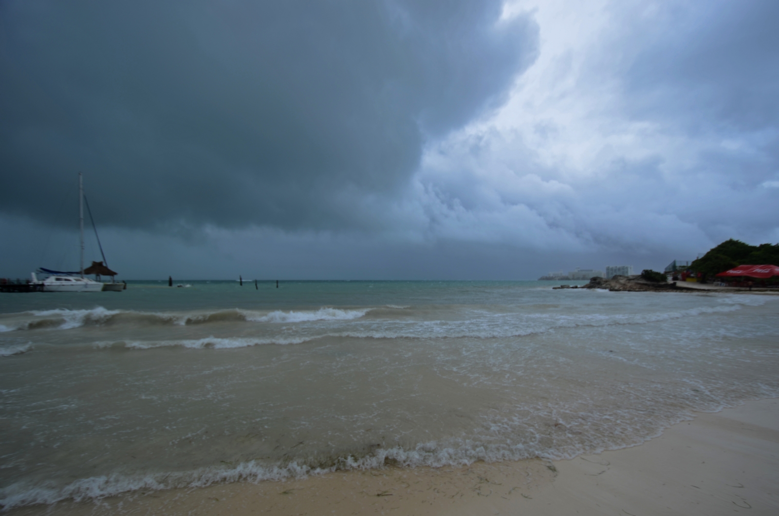 Lluvias del Frente Frío 19 afectan a los estados de la Península de Yucatán