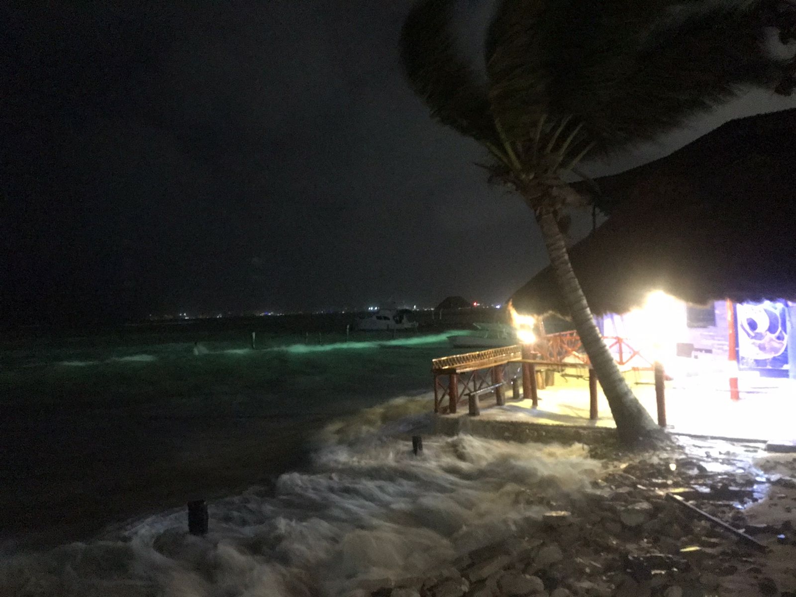 Huracán Grace: Reportan 13 colonias de Cancún sin energía eléctrica
