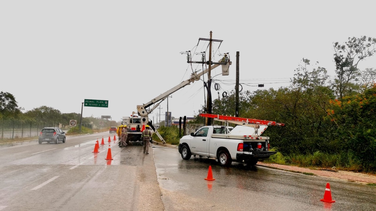 Tormenta Tropical Grace: CFE alista trabajos de reconexión de luz en Quintana Roo