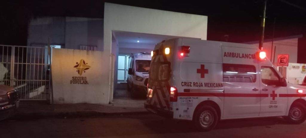 La mujer embarazada, de 19 años de edad, tuvo que se trasladada de emergencia a un hospital de Tulum