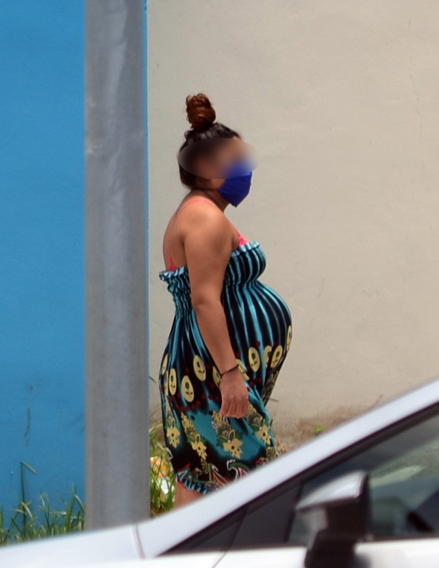 Al día, cuatro mujeres abortan de manera clandestina en Quintana Roo: Feministas