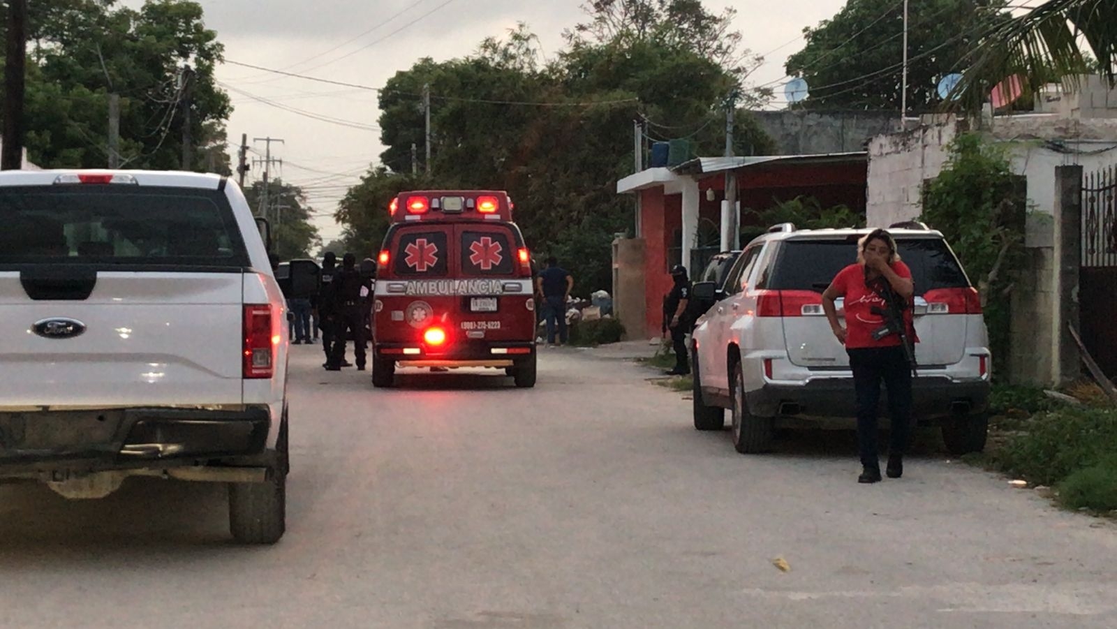 Reportan enfrentamiento entre agentes de la FGE y civiles armados en Alfredo V. Bonfil en Cancún