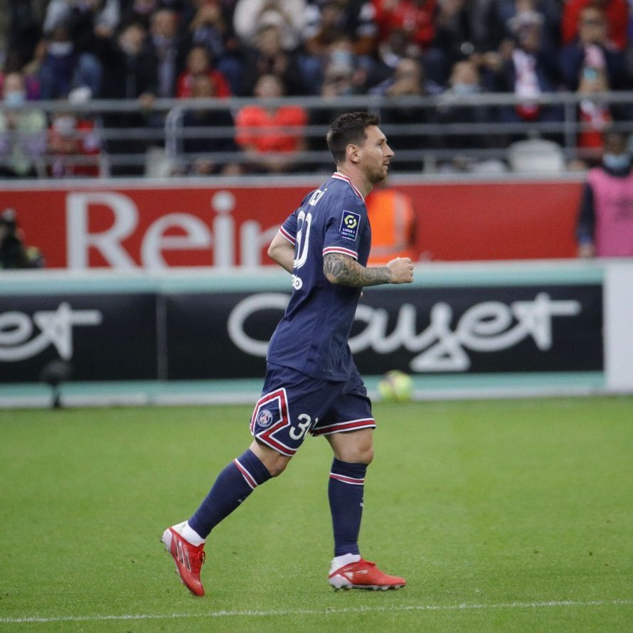 Messi debuta con el PSG en triunfo ante el Reims en la Ligue 1