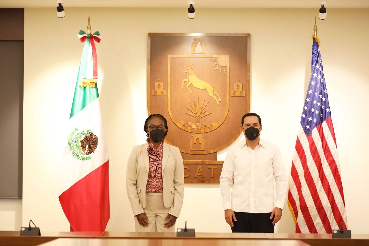 Mauricio Vila y la Cónsul dialogaron sobre los temas de interés entre Estados Unidos y Yucatán