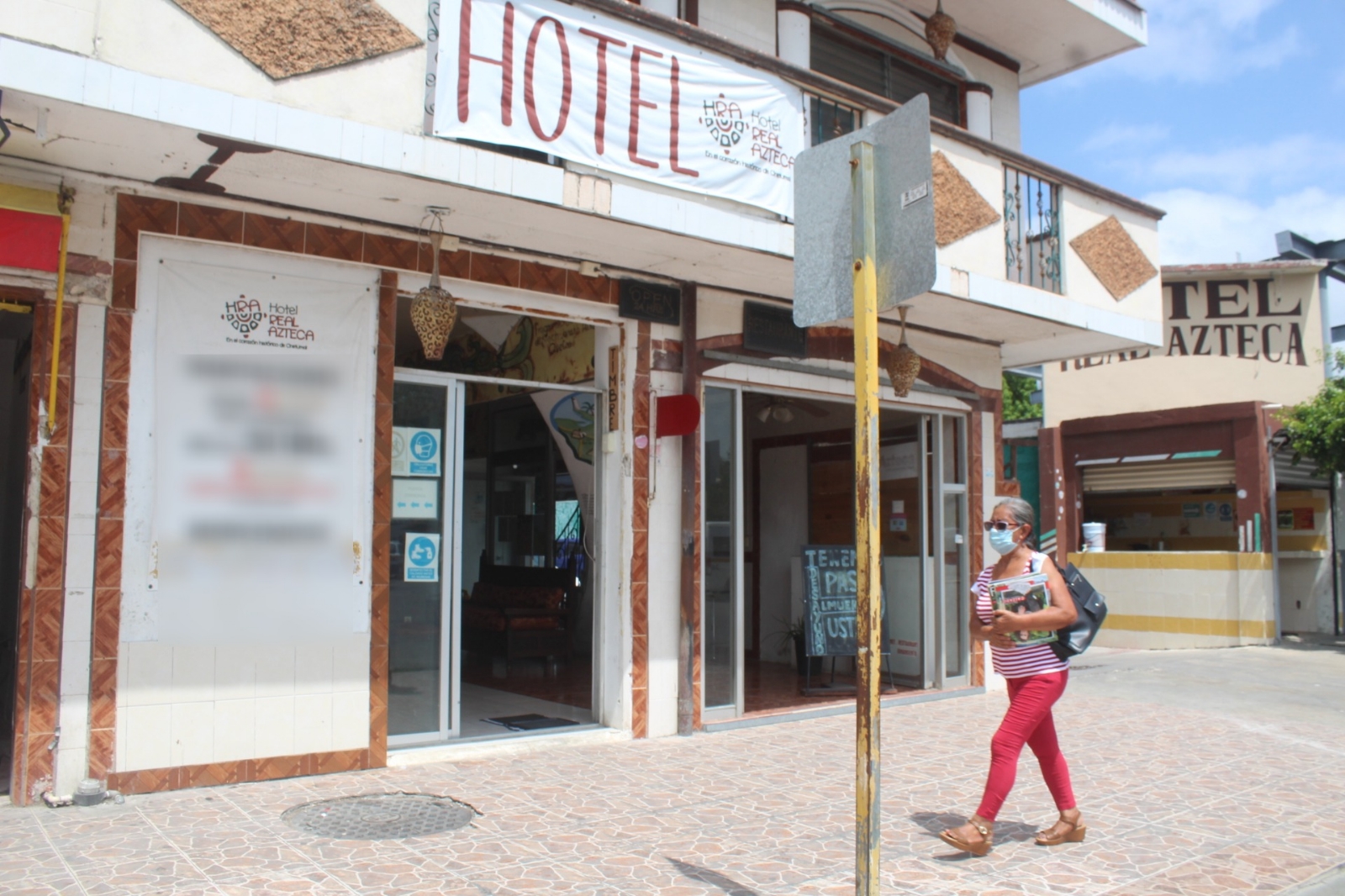Hoteleros de Bacalar se quejan por agresiva recaudación de impuestos de Carlos Joaquín