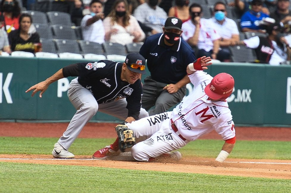 Tigres de Quintana Roo sale vivo de la casa de los Diablos Rojos de México en Playoffs