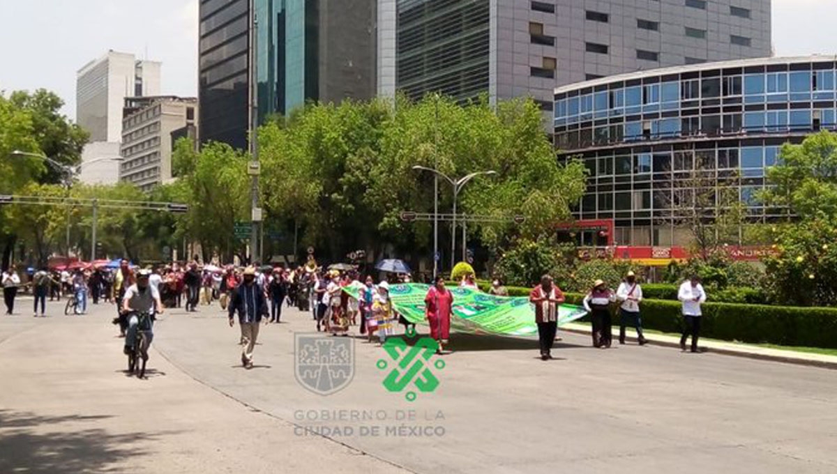 El Centro de Orientación Vial de la Secretaría de Seguridad Ciudadana de la Ciudad de México, alertó a los automovilistas y recomendó usar la avenida Chapultepec y el Circuito Interior como alternativas viales.