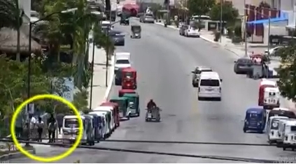Lucely caminó con su asesino y fue captada por cámaras en Puerto Aventuras: VIDEO