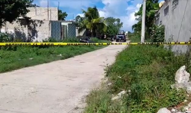 Hombres armados intentar ejecutar a una mujer y a una niña en la SM 248 de Cancún