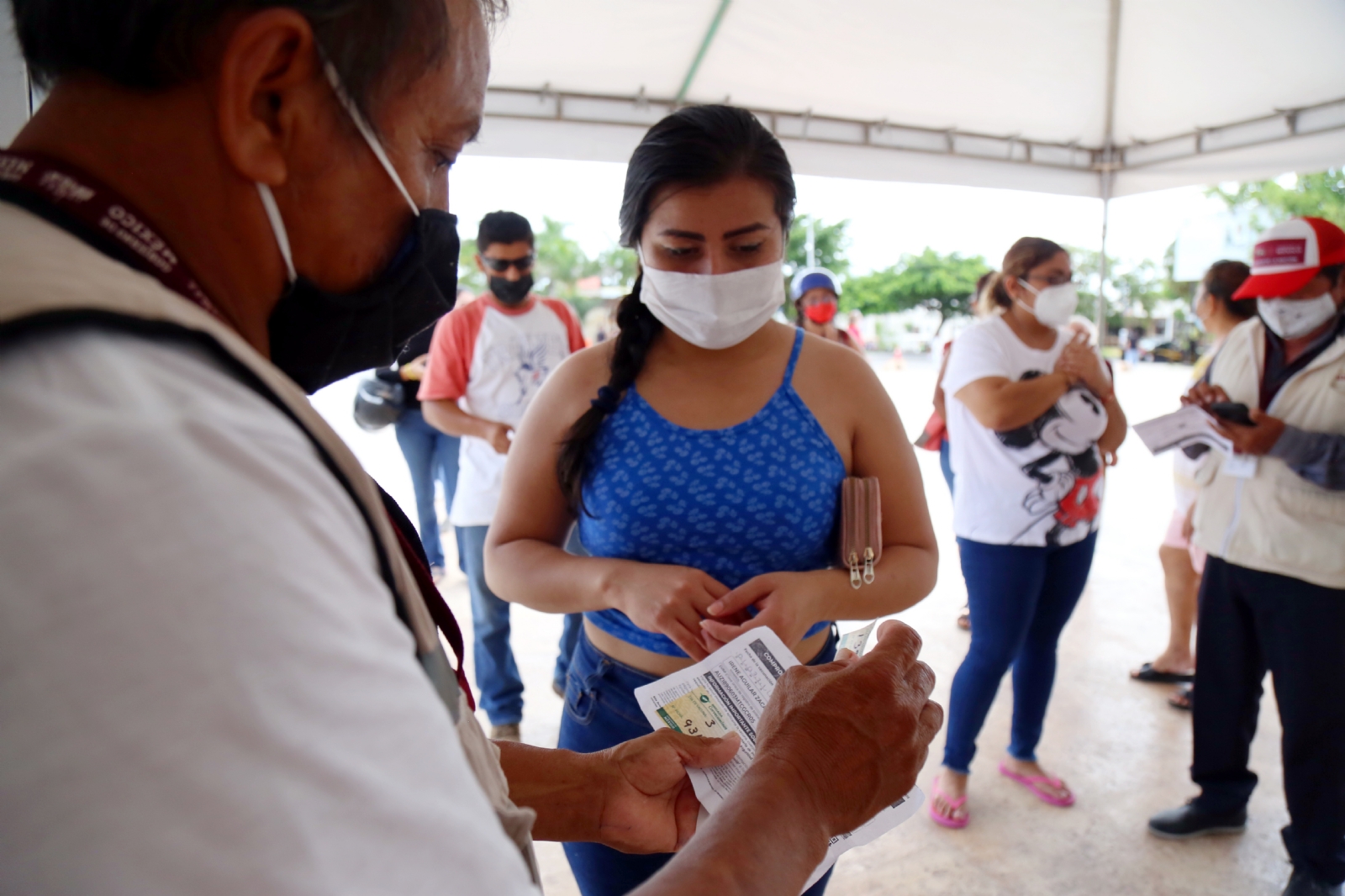 SSa reportó que en 19 Entidades se lleva un avance superior al 69 por ciento en la inoculación contra el COVID-19. La Ciudad de México lidera el conteo nacional