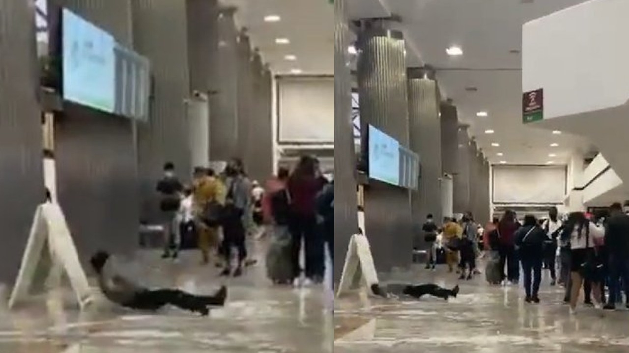 Usuario del AICM sufre aparatosa caída tras inundación en el aeropuerto de la CDMX: VIDEO