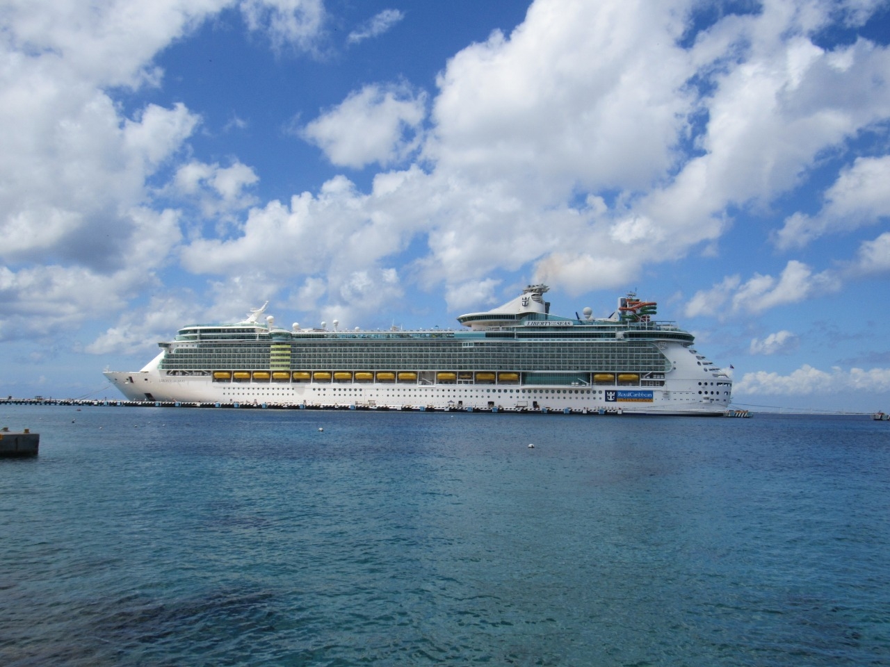 Aumenta demanda turística tras la llegada del crucero 'Liberty Of The Seas' a Cozumel