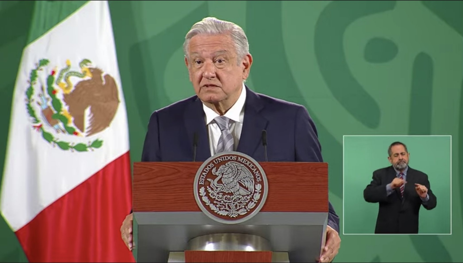 "No queremos que México sea un campamento de migrantes, queremos que se atienda de fondo", expresa AMLO