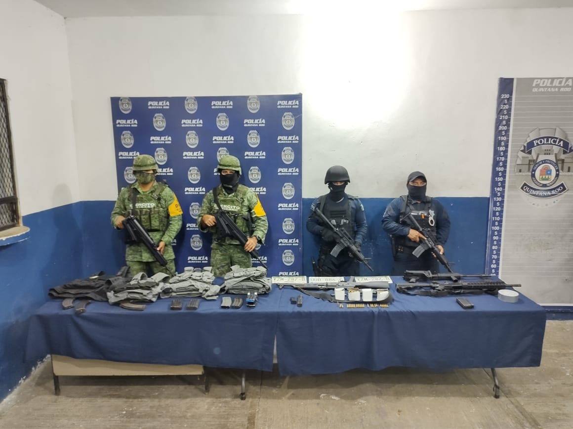 Chetumal: Sedena asegura dos vehículos con armas largas en Nicolás Bravo
