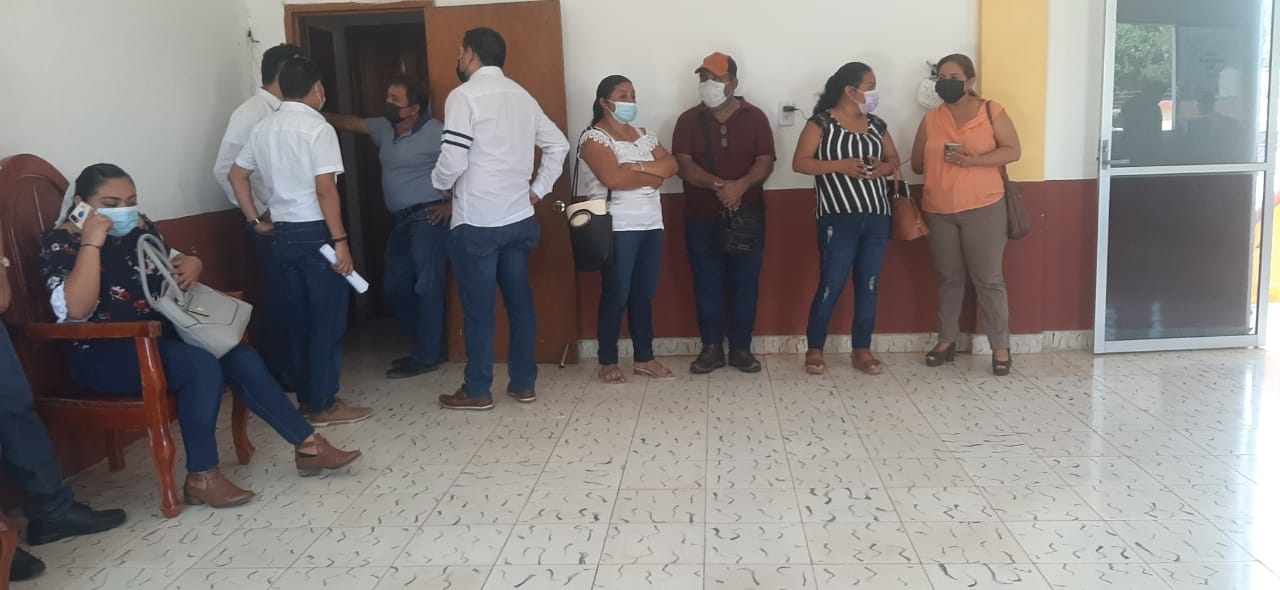 A puerta cerrada, realizan entrega-recepción del Ayuntamiento de Lázaro Cárdenas, Q. Roo
