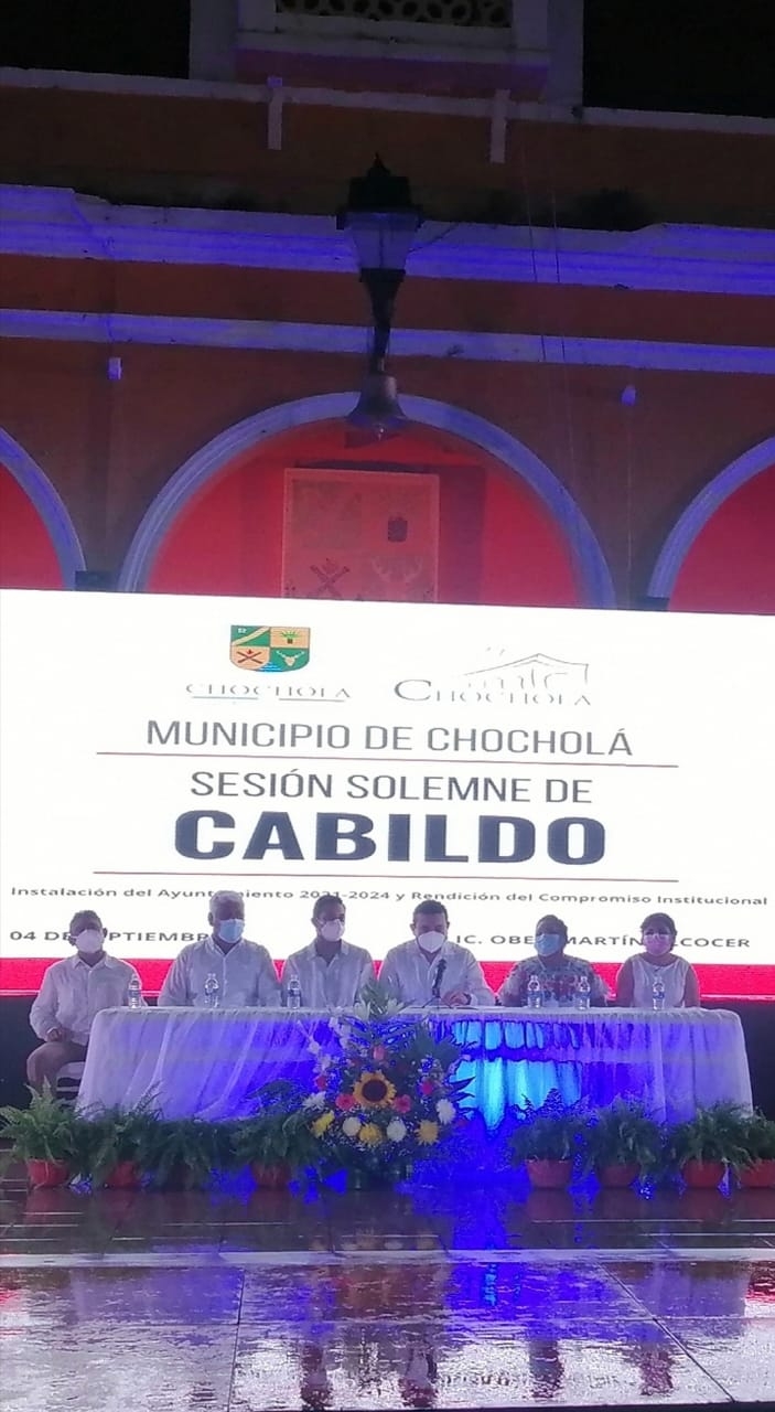 Chocholá realiza su toma de protesta del nuevo cabildo con la presencia del titular del PRI en Yucatán