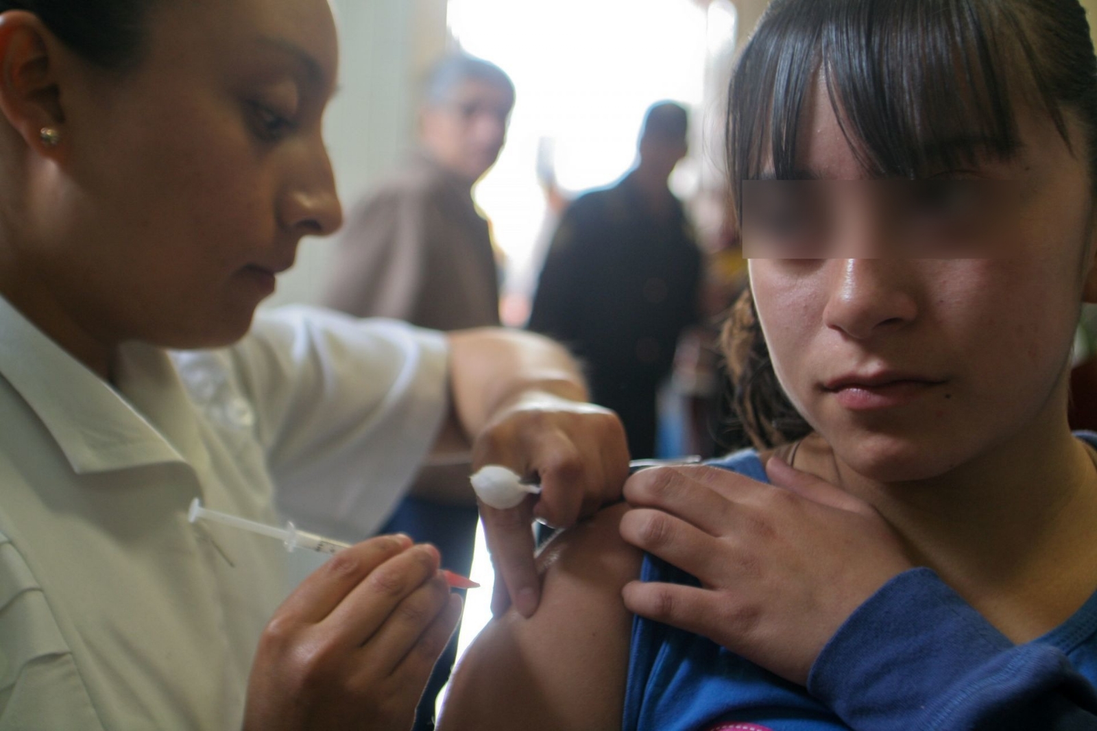 Médicos de Quintana Roo apoyan vacunación anticovid en menores de edad