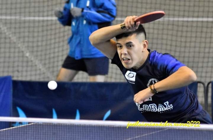 Deportista quintanarroense obtiene el triunfo en la Liga de Tenis de Mesa en España