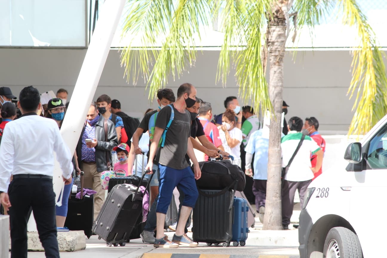 El aeropuerto de Cancún es el que más tráfico aéreo registra de entre los tres existentes en Quintana Roo, que se localizan en Cozumel y Chetumal