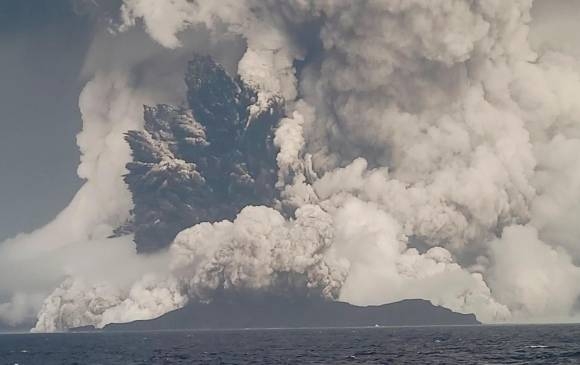 Erupción de volcán en Tonga: ¿Dónde se encuentra y por qué sucedió la explosión?