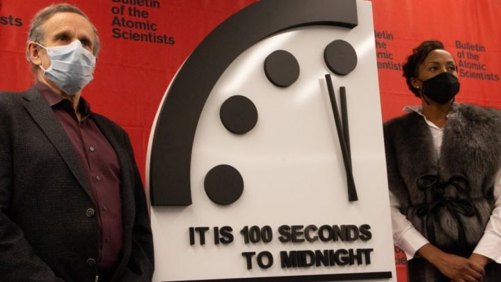 Fin del Mundo: Reloj del Apocalipsis marca ‘100 segundos’ para que se acabe la humanidad