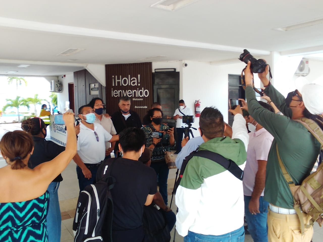 Se manifiestan en Playa del Carmen por el asesinato de la periodista Lourdes Maldonado