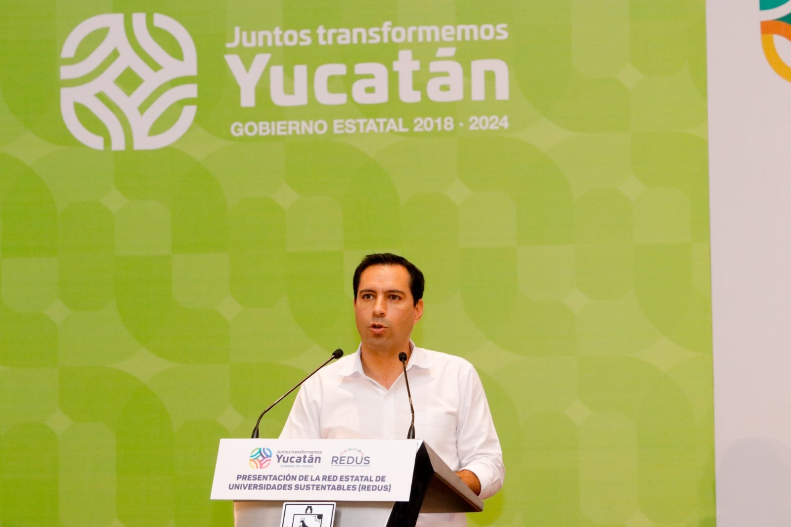 Así celebra Mauricio Vila, gobernador de Yucatán, el 14 de febrero