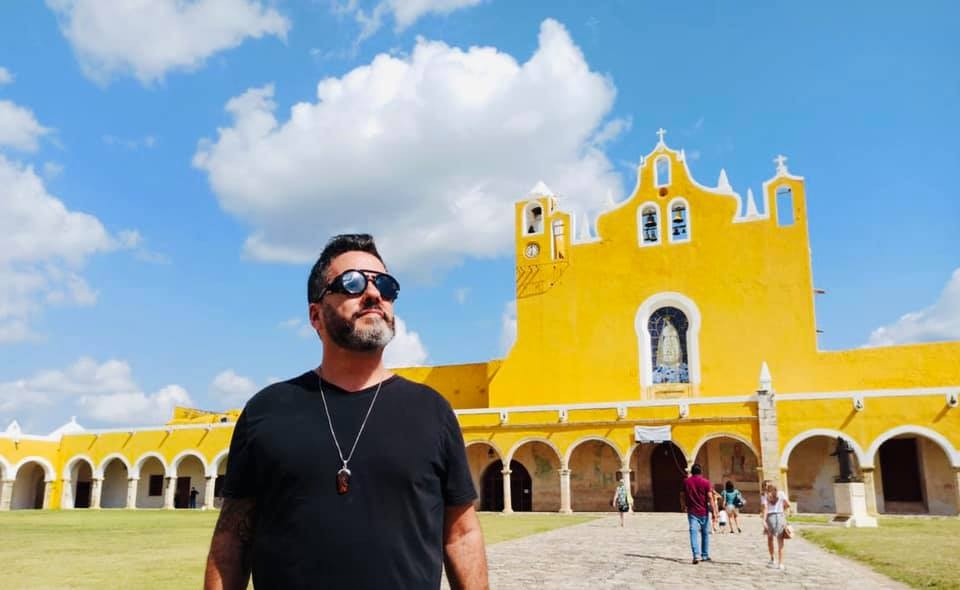 Federico Mazzoni visitó el exconvento franciscano de Izamal, en el vecino Estado de Yucatán