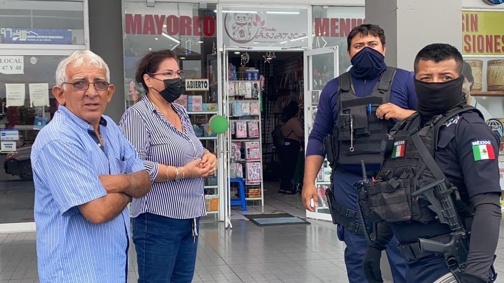 Empleados de Autofin maltratan a mujer en Ciudad del Carmen por reclamar su crédito